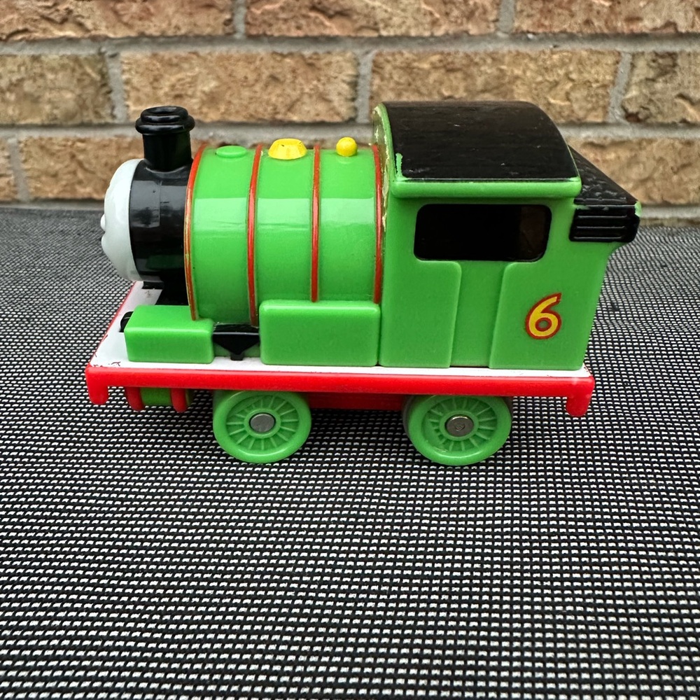 Thomas & Friends Percy Pull-back and Go Train #068D9 - approx. 4 inches